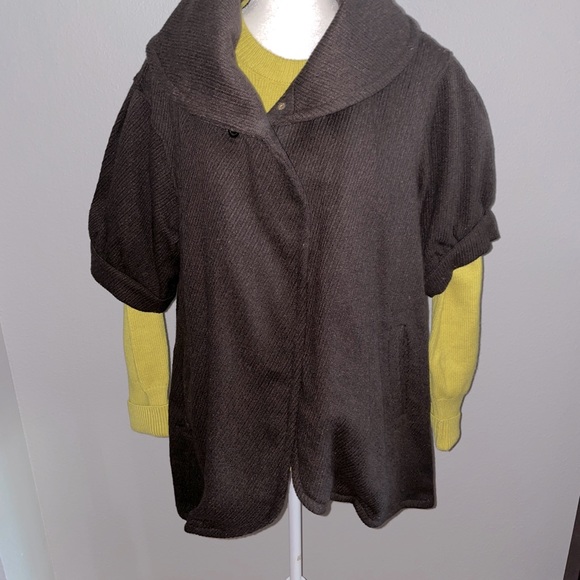 Luii- Layering Jacket - EUC - Picture 7 of 8